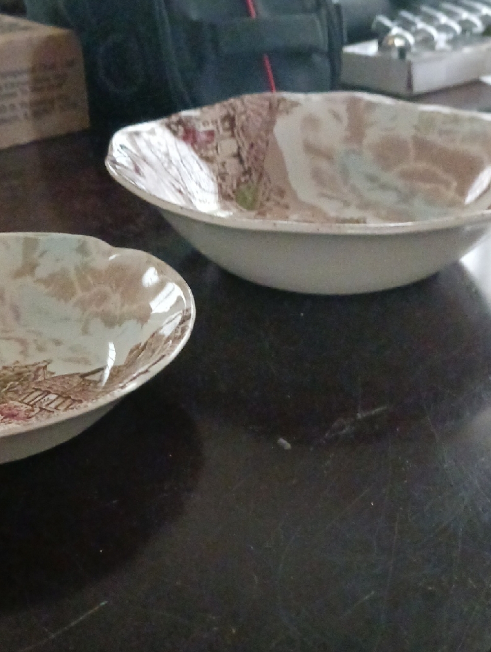 Vintage JOHNSON BROTHERS Olde English Countryside 2 Bowl Set in Brown and Cream - Picture 4 of 6